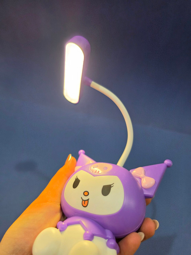 چراغ مطالعه کرومی شارژی اورجینال نشسته تراش دار | LED بدون خیرگی